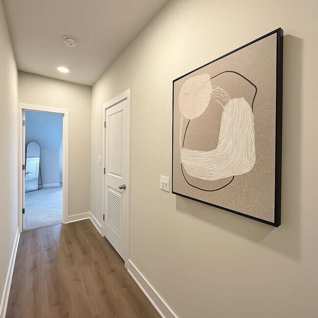 Building Photo - 28403 Torch Pkwy