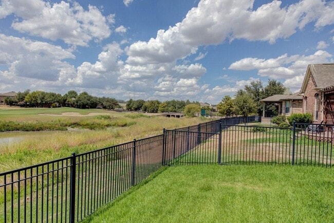 Building Photo - 764 Bent Wood Pl