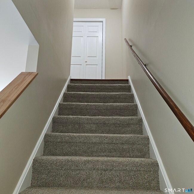 Building Photo - 373 Wolcott St