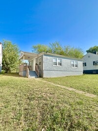 Building Photo - 1424 33rd St Ensley