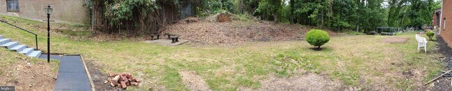 Building Photo - 5011 Woodland Blvd