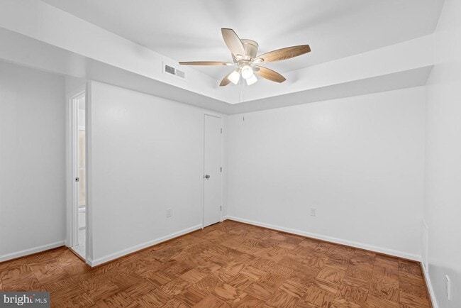 Building Photo - 7171 Donnell Pl