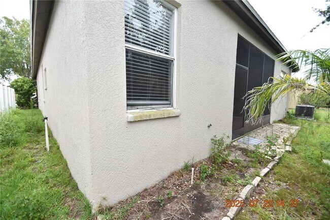 Building Photo - 11321 Flora Springs Dr