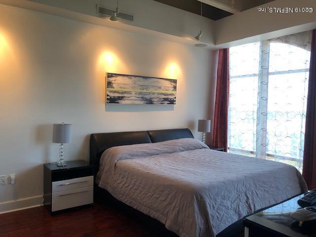 Building Photo - 320 1st St N