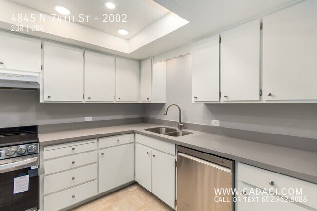 Building Photo - 4845 N 74th St