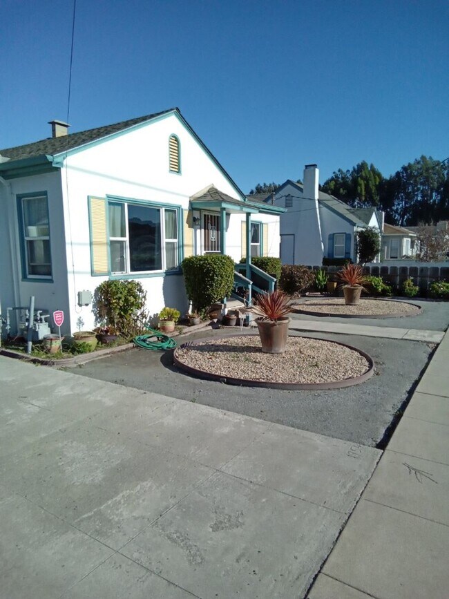 Primary Photo - 532-534 Archer Street, Salinas, CA 93901