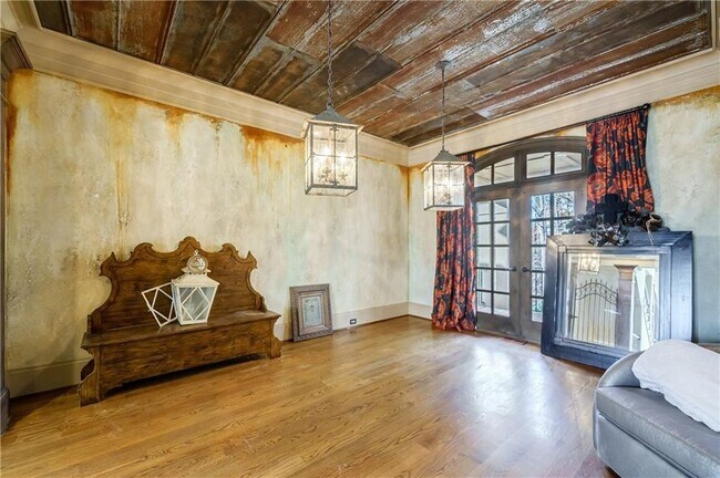 Building Photo - 521 Brendlynn Ct