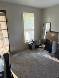 Building Photo - 611 Chestnut St