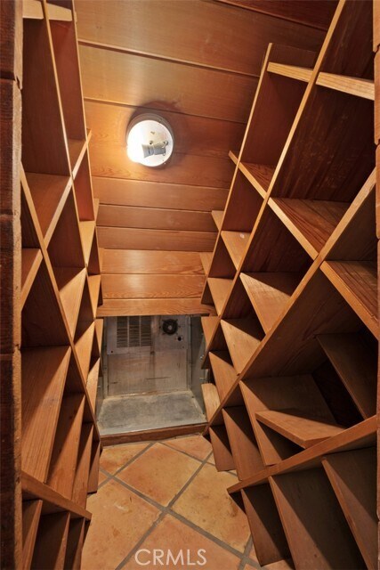 Building Photo - 22481 Ivy-Ridge