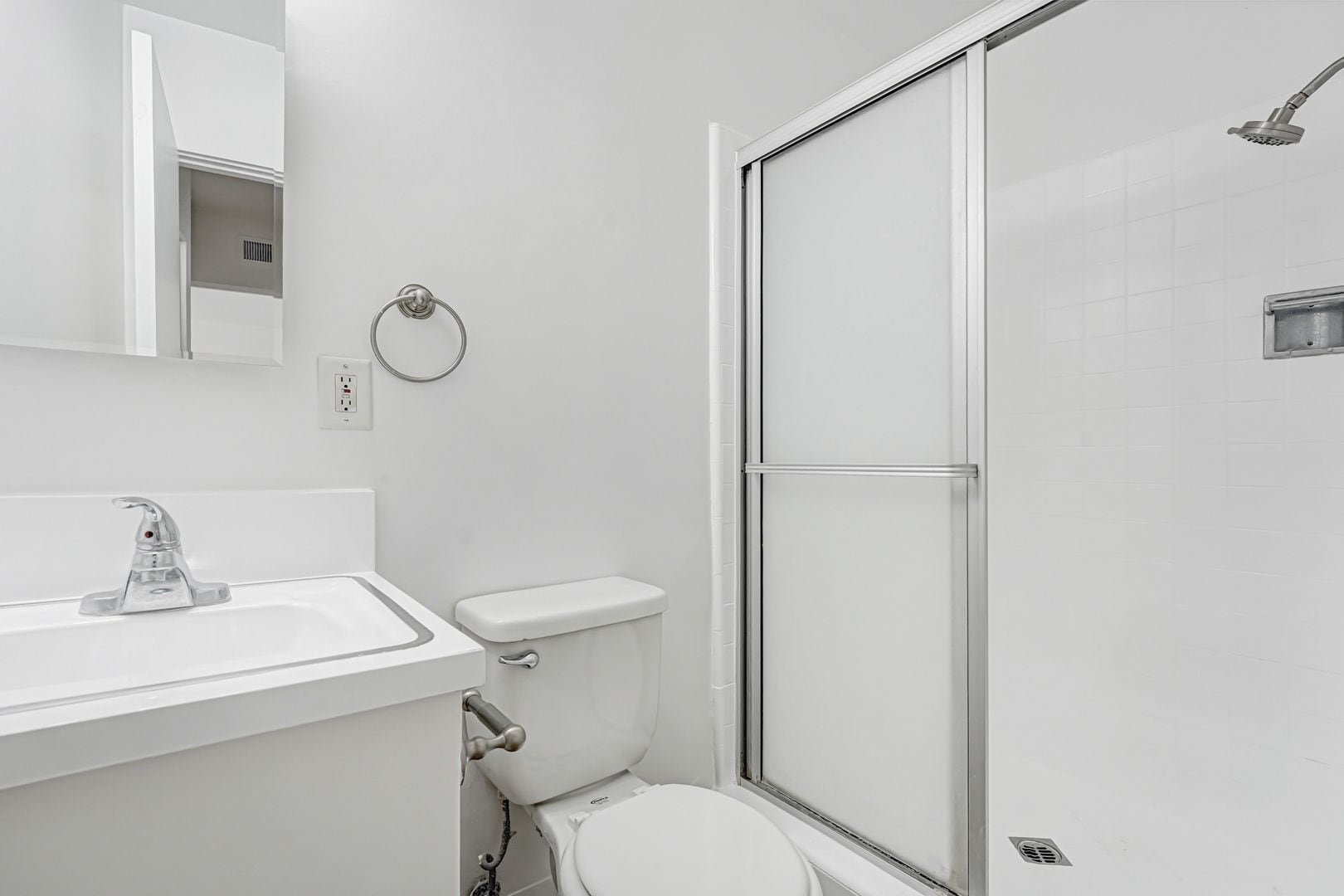 Building Photo - 744 S.Windsor Blvd. - just south of Wilshire Blvd.