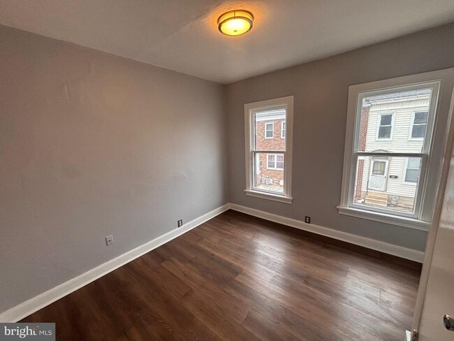 Building Photo - 202 Park Pl