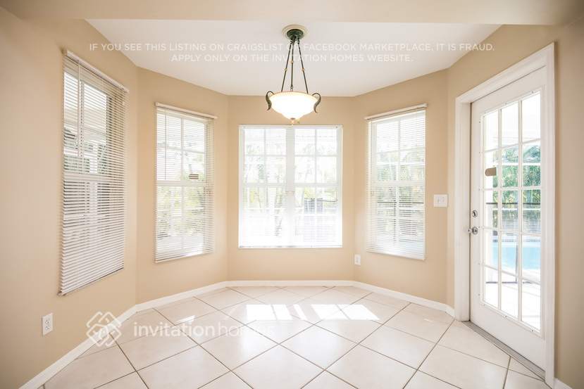 Building Photo - 17081 Caloosa Trace Cir