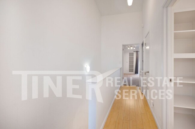 Building Photo - 9118 Madison Green Ln