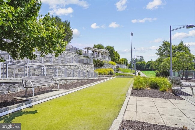 Building Photo - 13358 Sherwood Park Ln