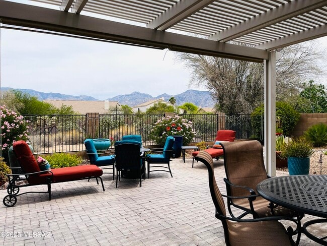 Building Photo - 371 W Sacaton Canyon Dr