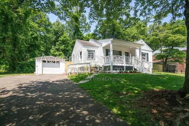 Building Photo - 4916 Chowan Ave