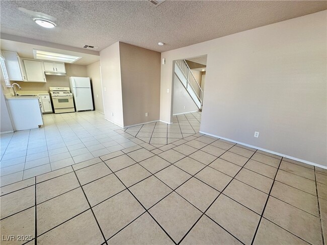 Building Photo - 6712 Reggie Cir