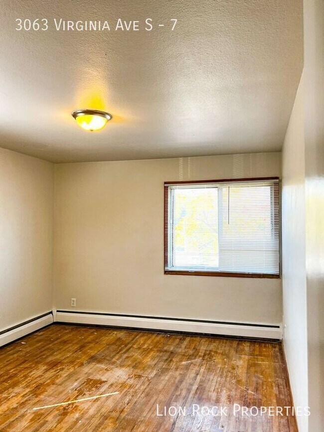 Building Photo - 3063 Virginia Ave S