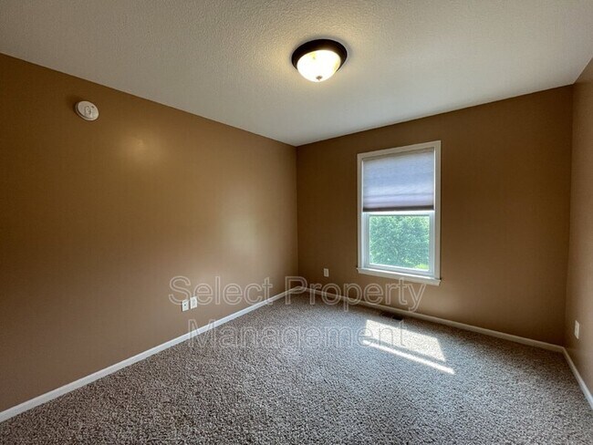 Building Photo - 12927 Cocoplum Ct