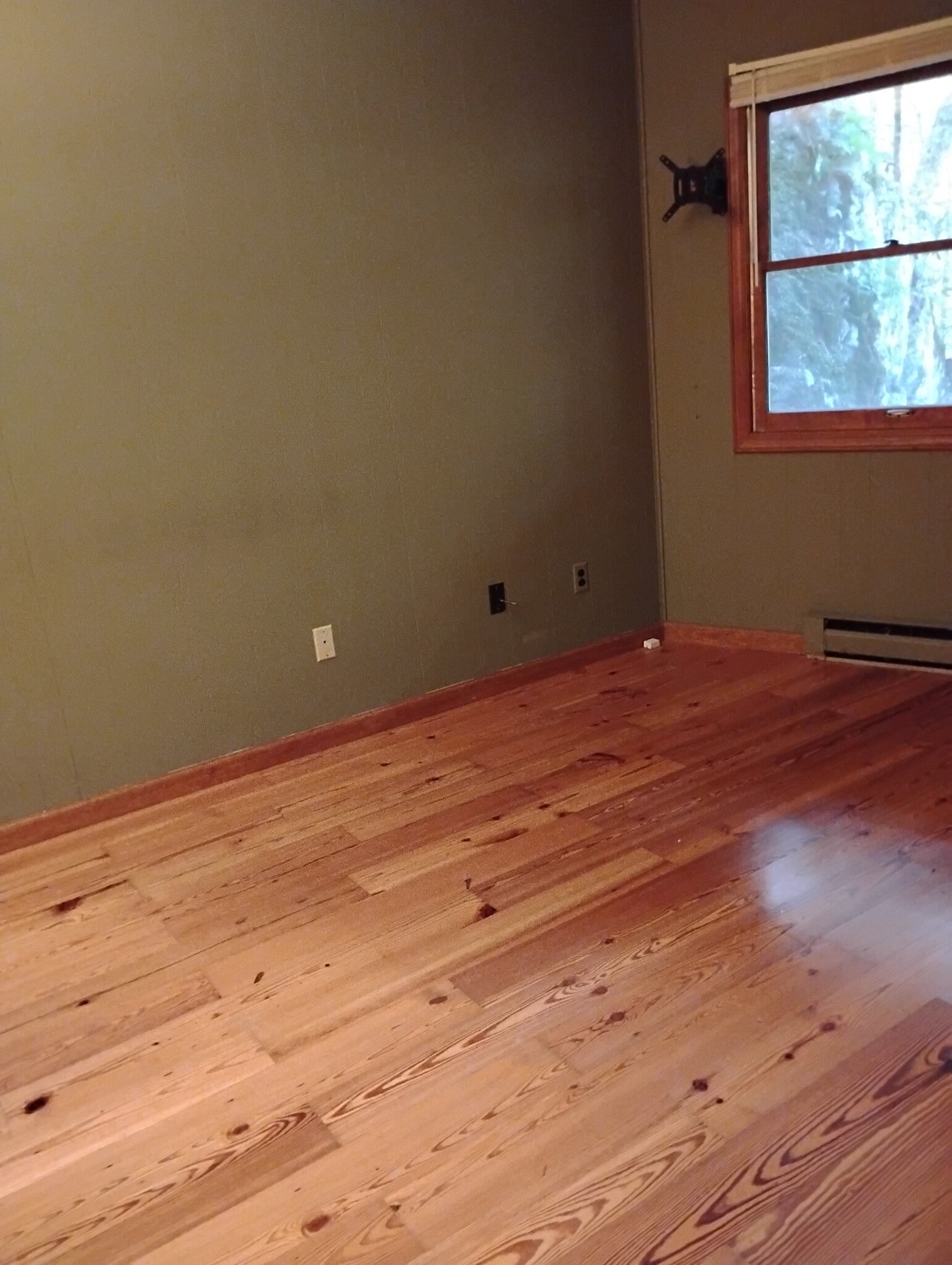 Bedroom 1 - 270 River Road 2