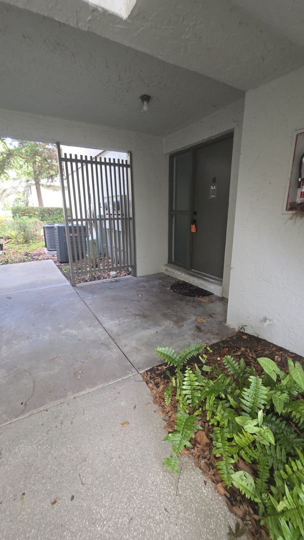 Building Photo - 2 Bedroom 2 Bath Condo just 10 Minutes from Downtown St Augustine and Beaches