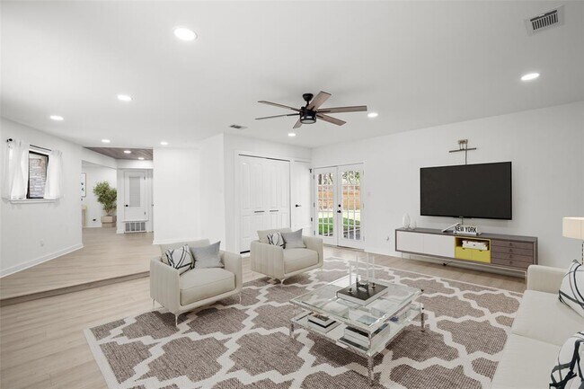 Building Photo - 5504 Kings Hwy