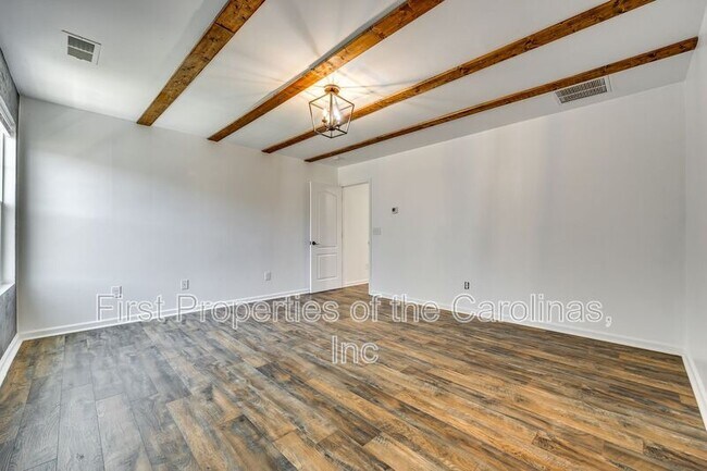 Building Photo - 1131 Ava Trail Ln