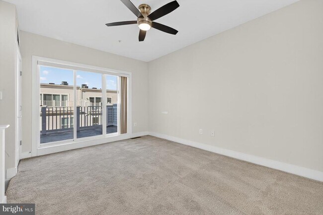 Building Photo - 1446 Piccard Dr