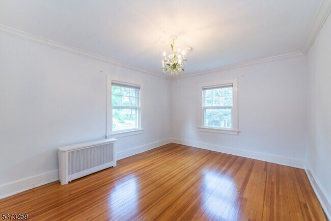 Building Photo - 69 Gordonhurst Ave
