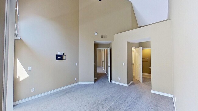 Building Photo - 20251 Cape Coral Ln
