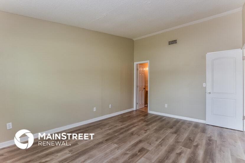 Building Photo - 2919 Arrendonda Dr