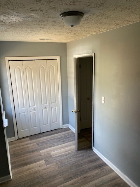 Building Photo - 191 Smokerise Ct