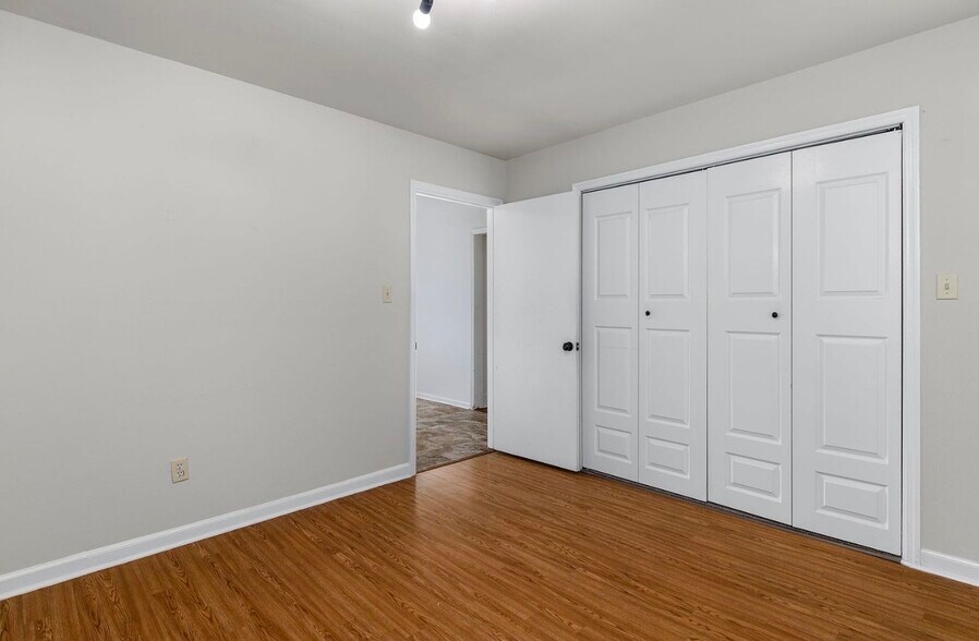 Building Photo - 1721 Sherrod Ave