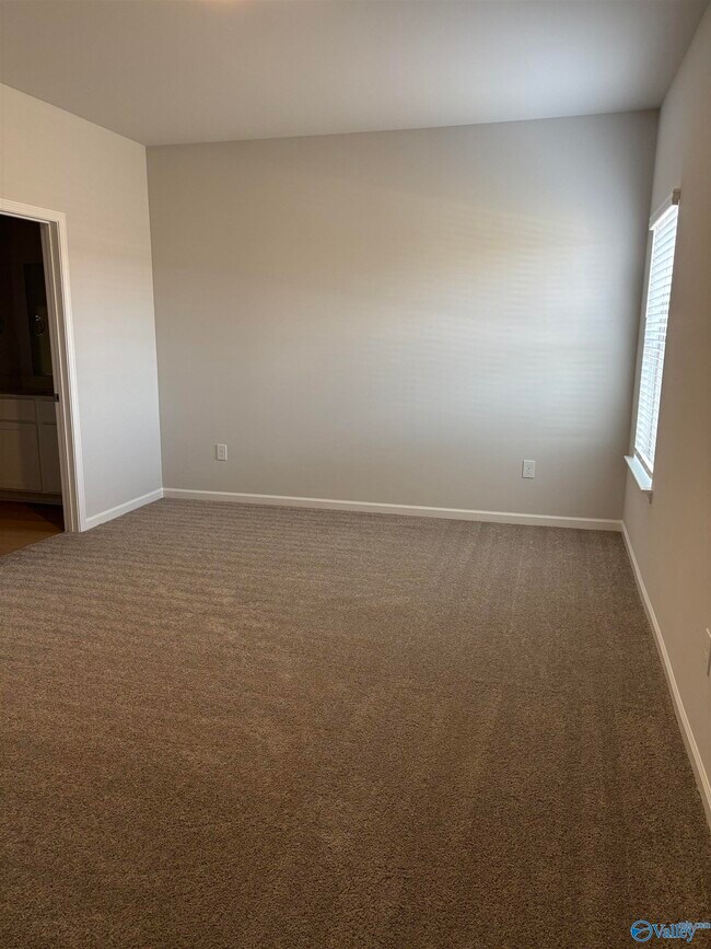 Building Photo - 127 Havner Dr