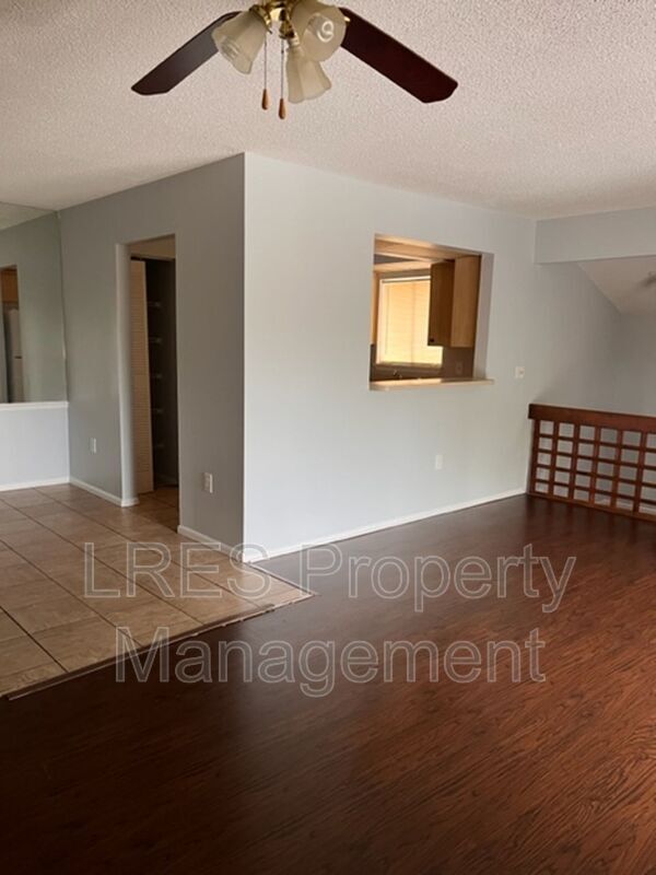 Building Photo - 4564 Pheasant Run Dr