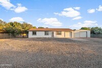 Building Photo - 17707 E Karsten Dr