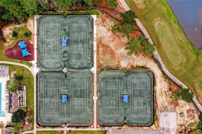 Building Photo - 170 Holloway Hl