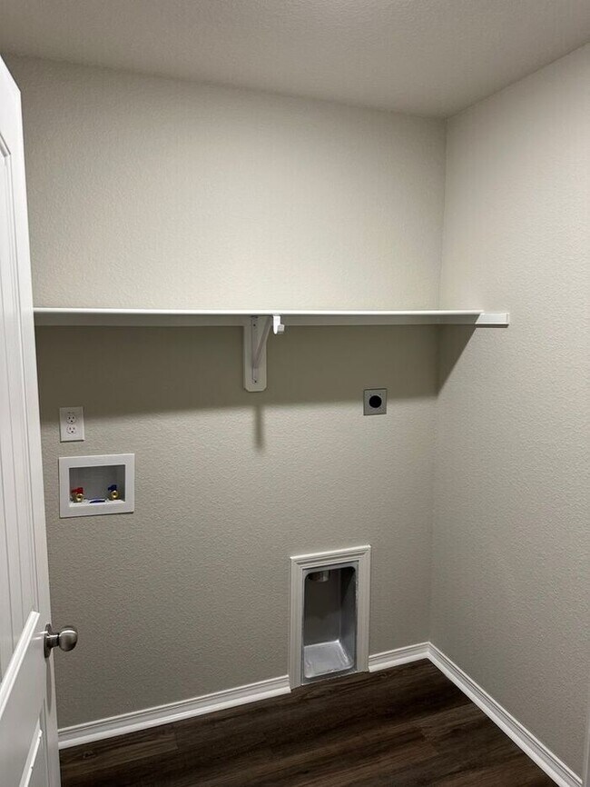 Building Photo - Now Available in Cabot: Beautiful 4-Bedroom, 2-Bath Home!