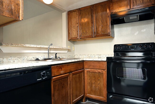 1BR,1BA-678sft - FRANCISCAN