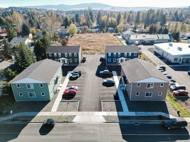 Building Photo - 1897 E F St