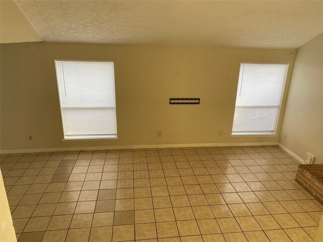 Building Photo - 6851 Caddo Lake Ln