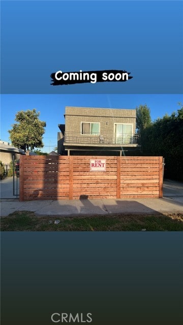 Building Photo - 2744 S Mansfield Ave