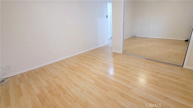 Building Photo - 15351 Orange Ave