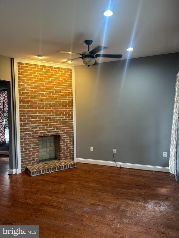 Building Photo - 1924 16th St SE