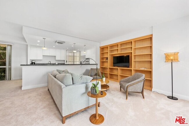 Building Photo - 515 Ocean Ave