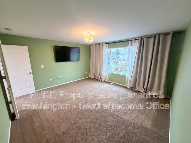 Building Photo - 1725 SW 346th Pl