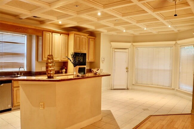 Building Photo - 3211 Cherry Forest Dr