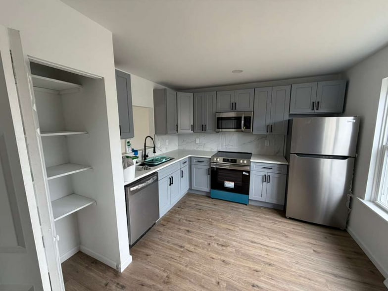 Building Photo - 309 Cold Spring Pl