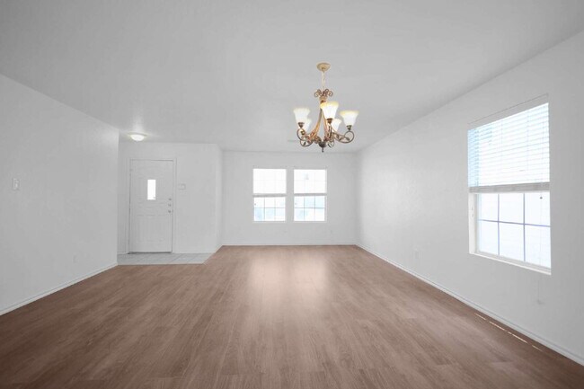 Building Photo - Spacious 4-Bedroom Rental Home in Cibolo, ...