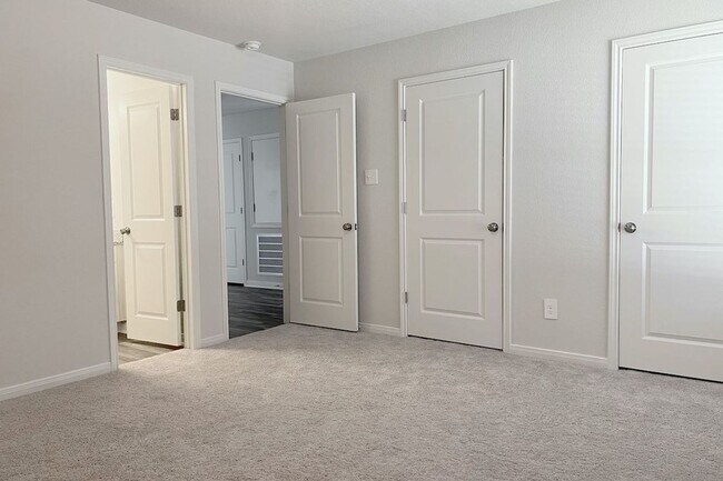 Building Photo - The home is a 1 story, 2 car garage 3 bedrooms, 2 full baths. Open floor plan from the kitchen ar...